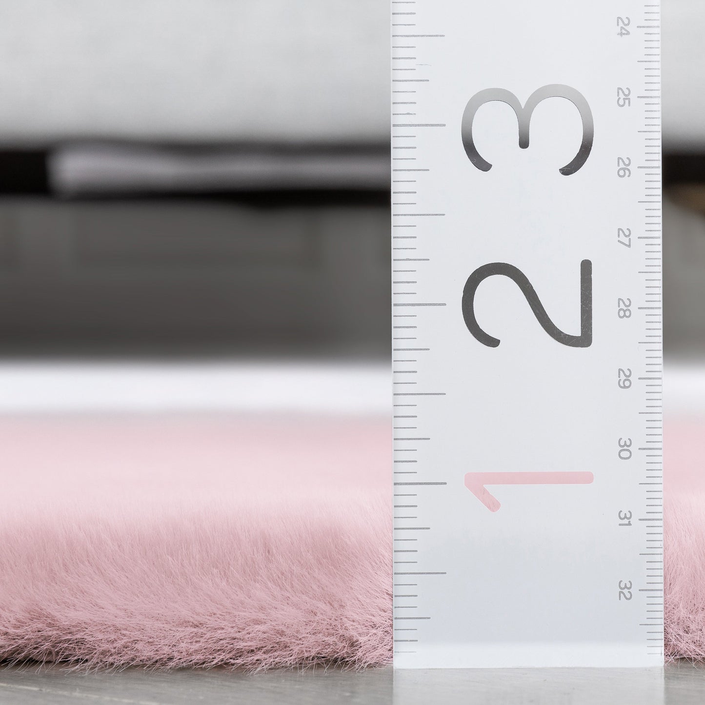 Crest Modern Glam Faux Fur Plush Light Pink Shag Rug OPA-19