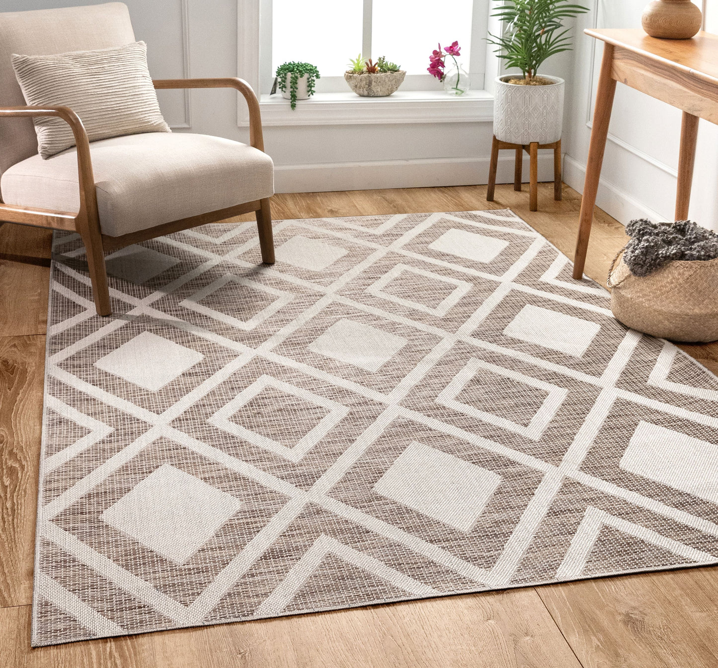 Brito Modern Bold Beige Flatweave Rug POR-42