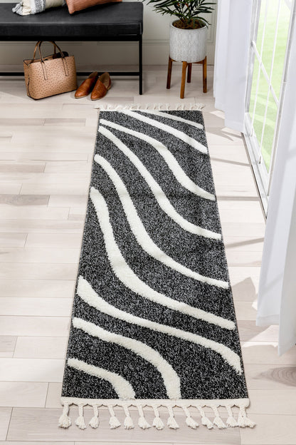 Lydia Contemporary Coastal Geometric Black High-Low Textured Rug SAL-103