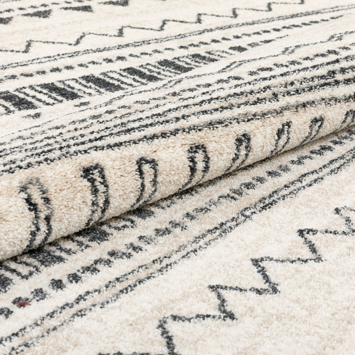 Ratu Moroccan Tribal Geometric Ivory Rug SE-202
