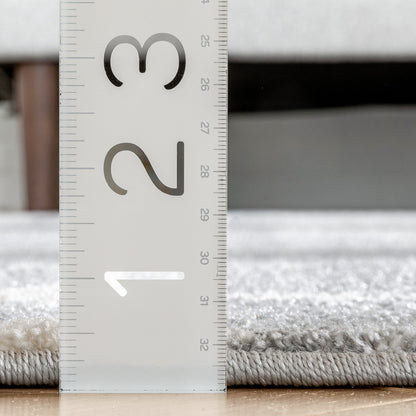 Crisscross Nordic Geometric Pattern Grey Rug SE-317
