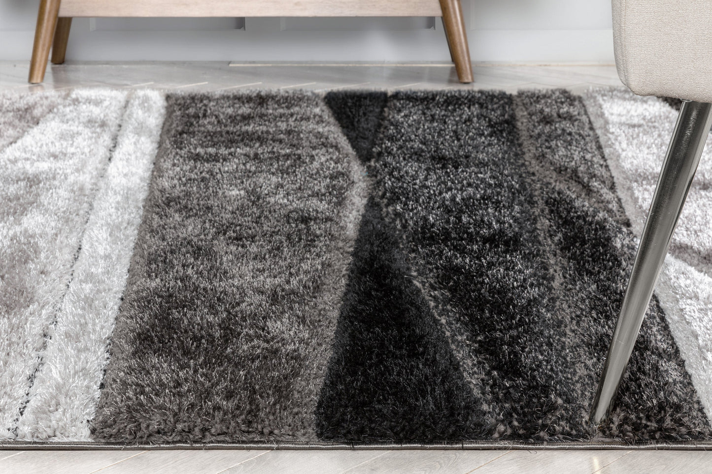 Apallo Modern Geometric Black 3D Textured Thick & Soft Shag Rug SF-143