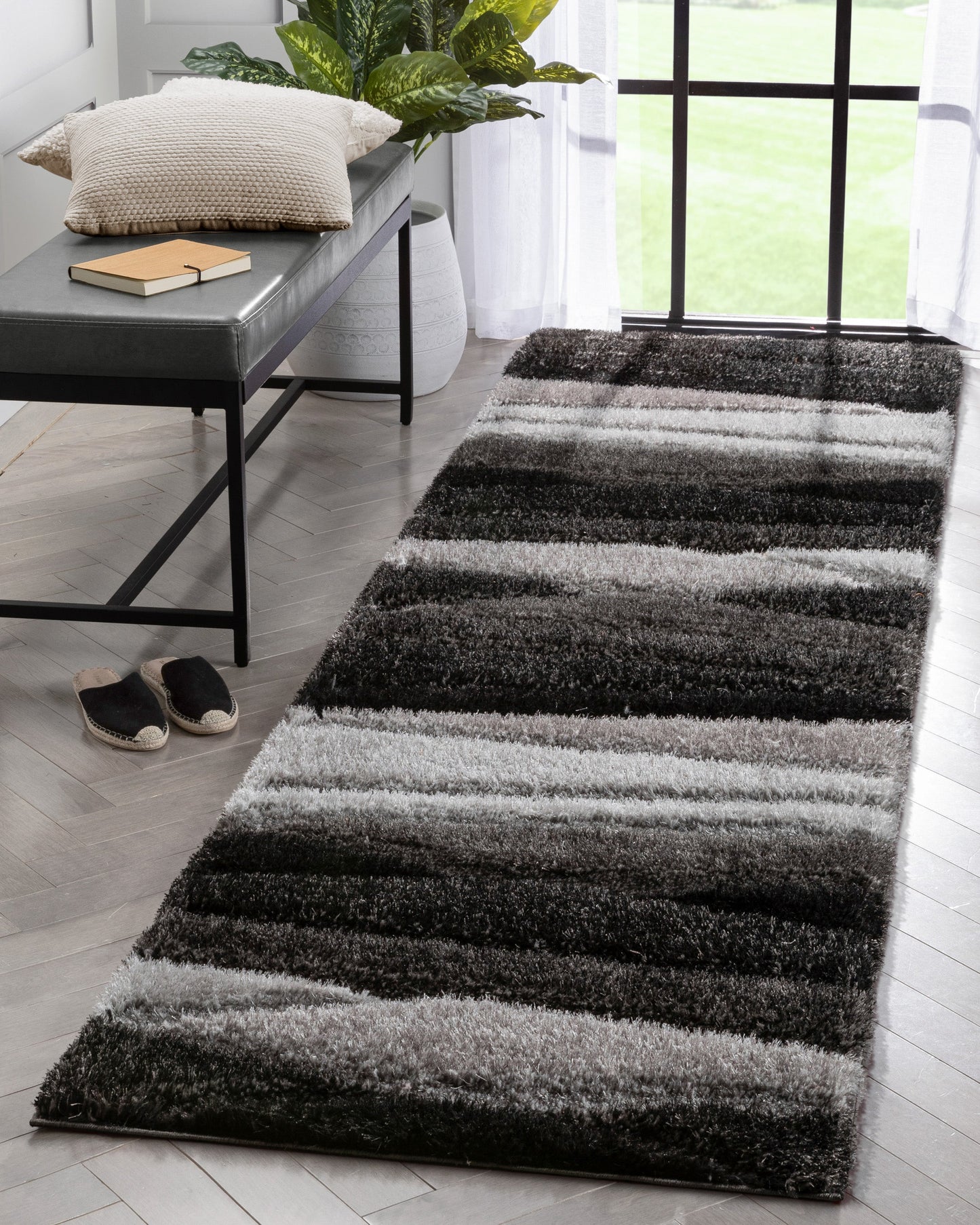 Apallo Modern Geometric Black 3D Textured Thick & Soft Shag Rug SF-143