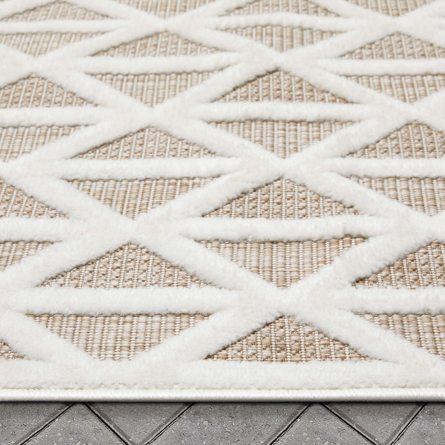 Ciel Modern Geometric Indoor/Outdoor Brown High-Low Rug SIL-18