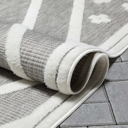 Mali Tribal Diamond Pattern Indoor/Outdoor Grey High-Low Rug SIL-37