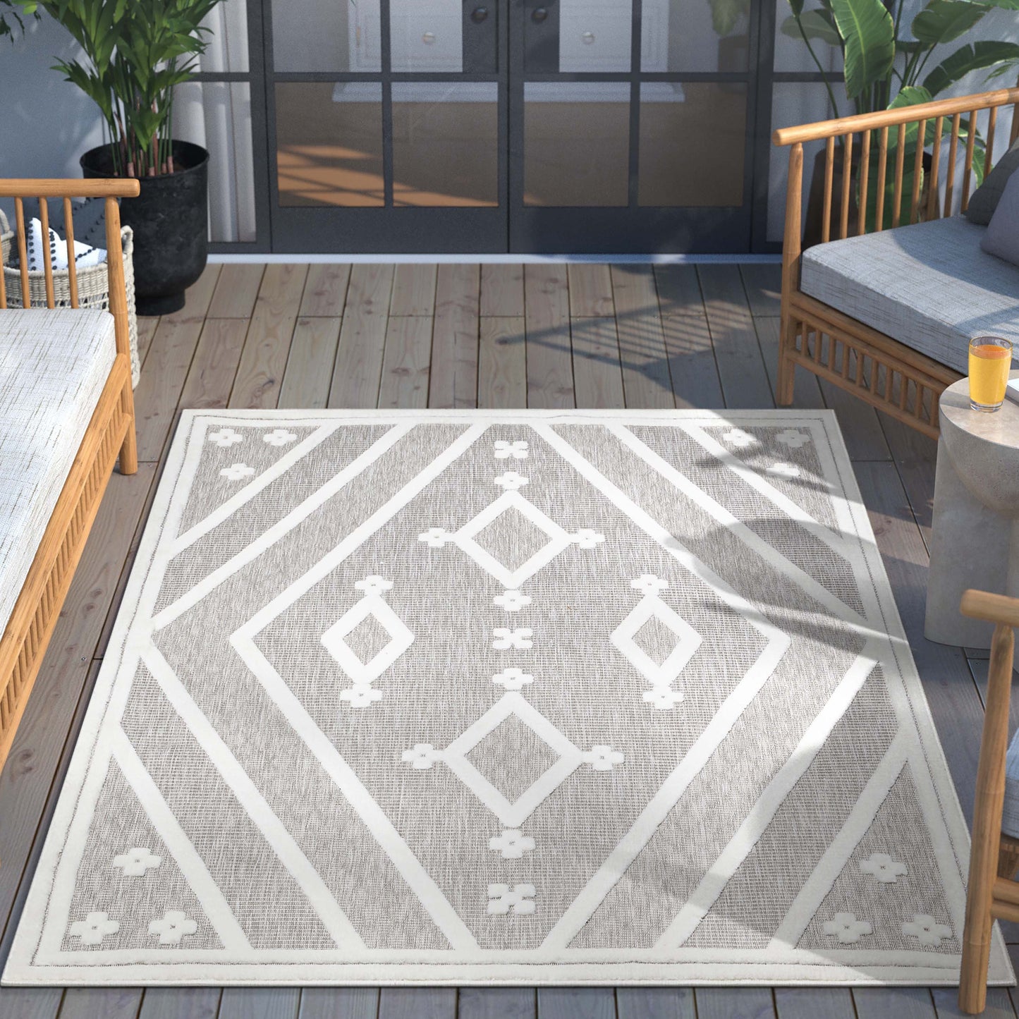 Mali Tribal Diamond Pattern Indoor/Outdoor Grey High-Low Rug SIL-37