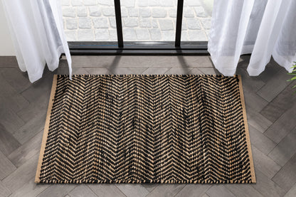 Willow Jute Chevron Natural Black Hand-Woven Chunky-Textured Rug SUR-13