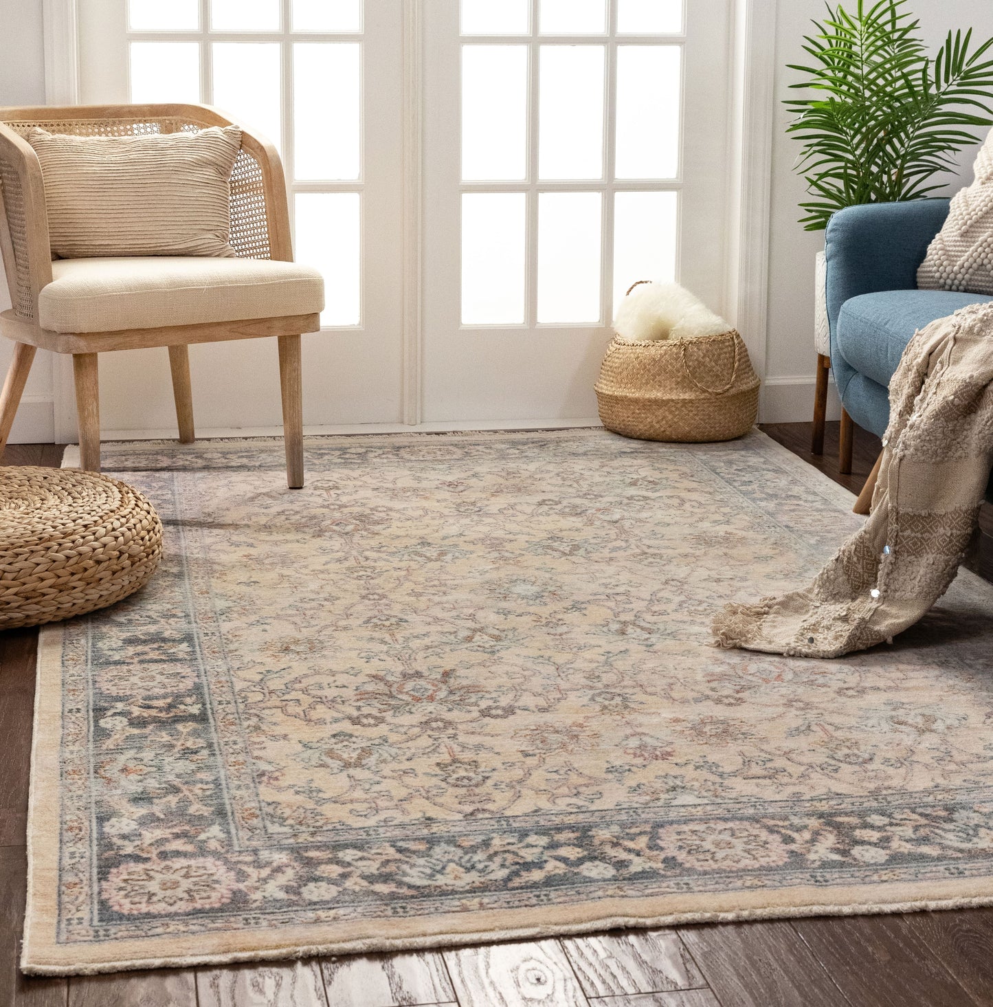 Paley Global Vintage Oriental Floral Cream Rug TIV-72
