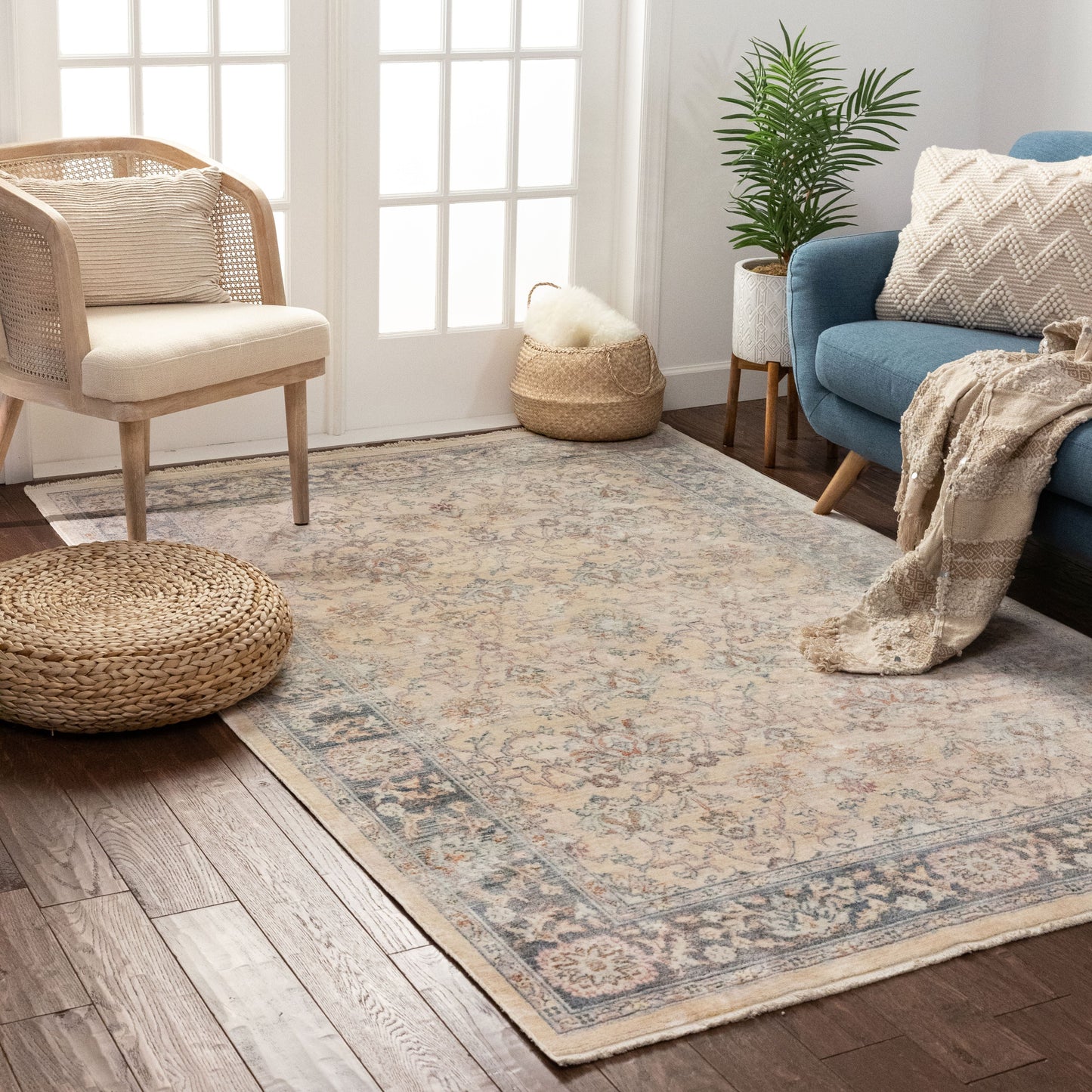 Paley Global Vintage Oriental Floral Cream Rug TIV-72