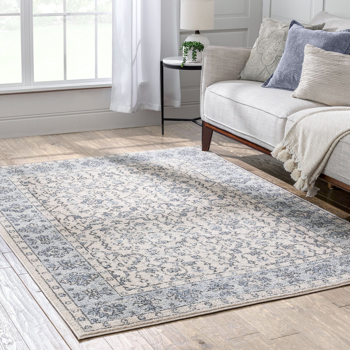 Savona Persian Floral Medallion Light Blue Rug TOP-26