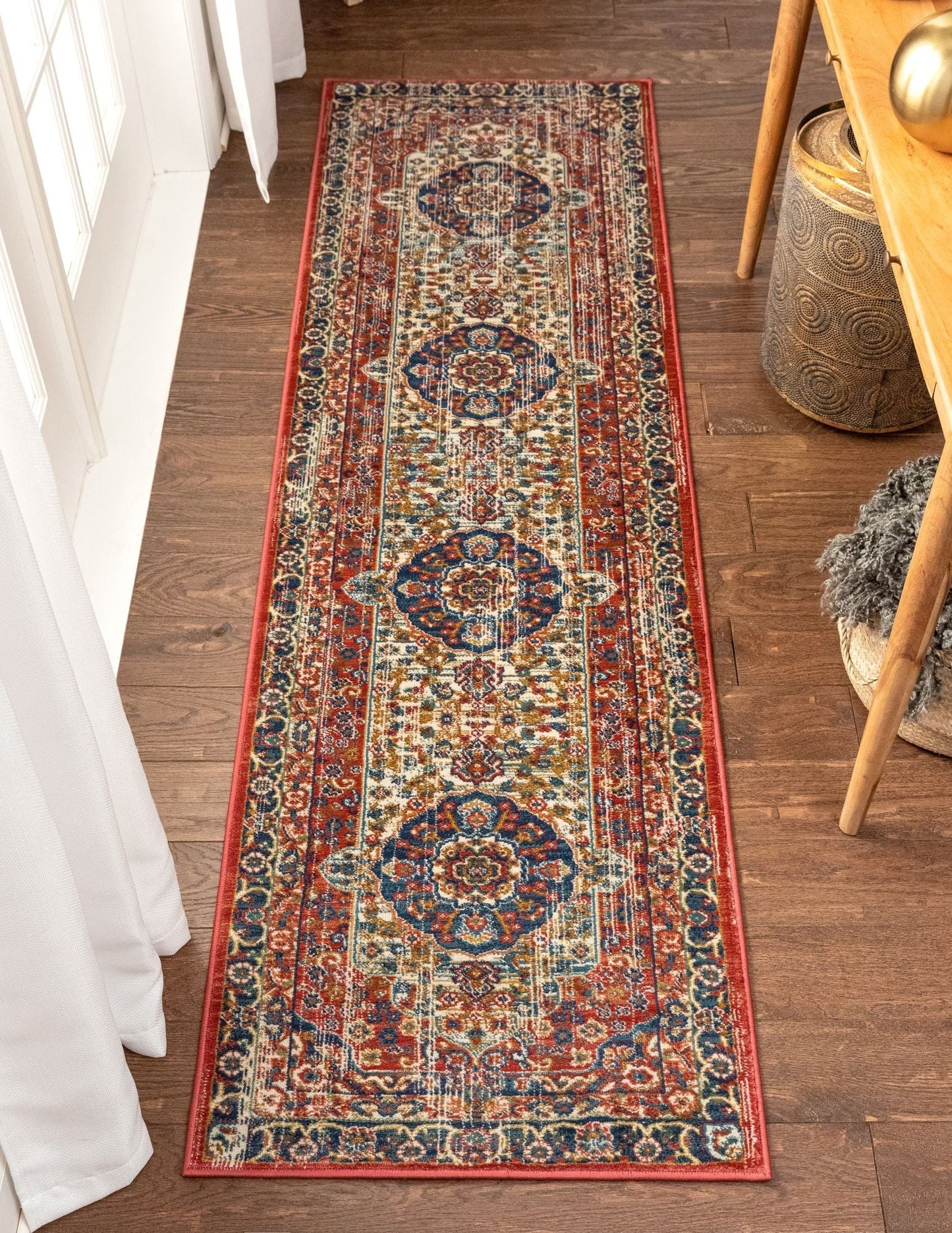 Alisha Crimson Traditional Medallion Distressed Rug TU-20