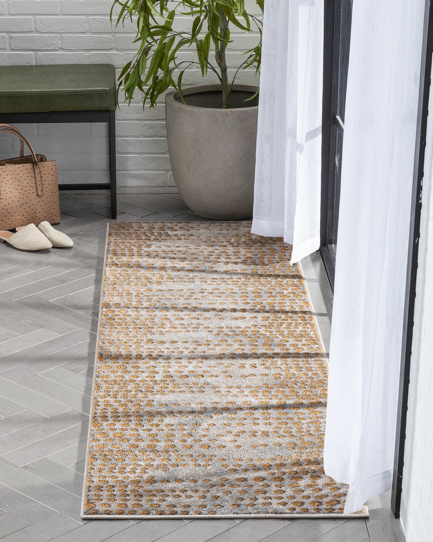 Elyse Modern Abstract Dots Grey Rug VER-67