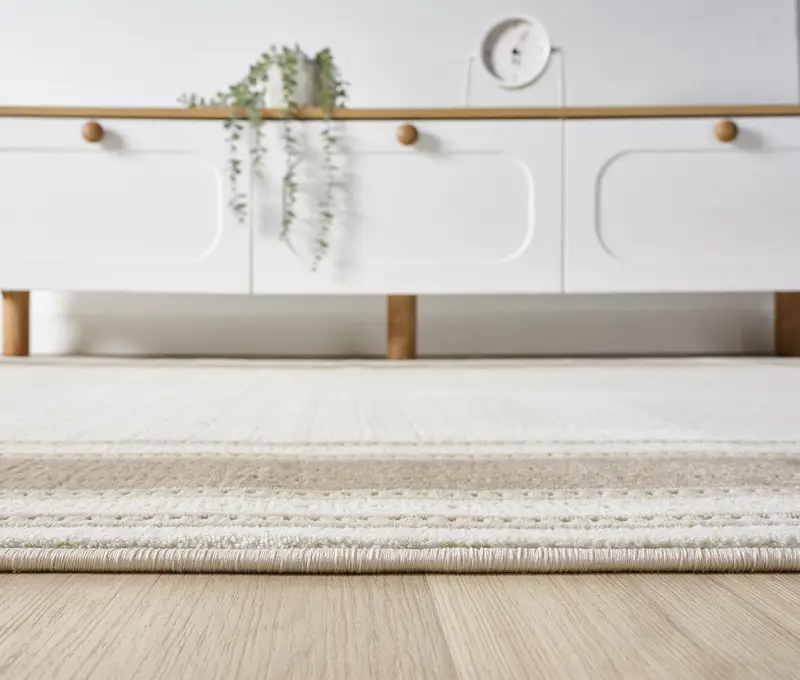 Lafayette Key — Area rug — pile & edge